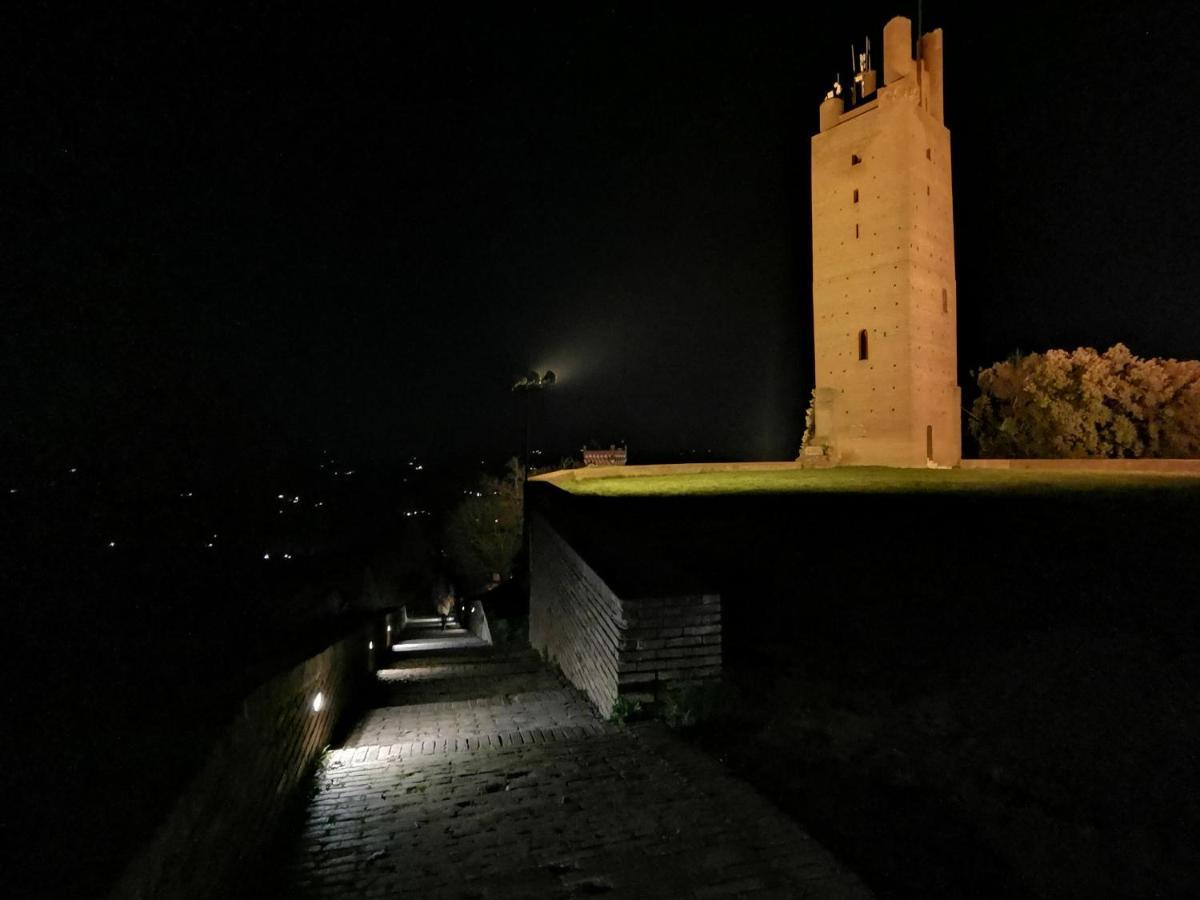 Verité Empoli Esterno foto