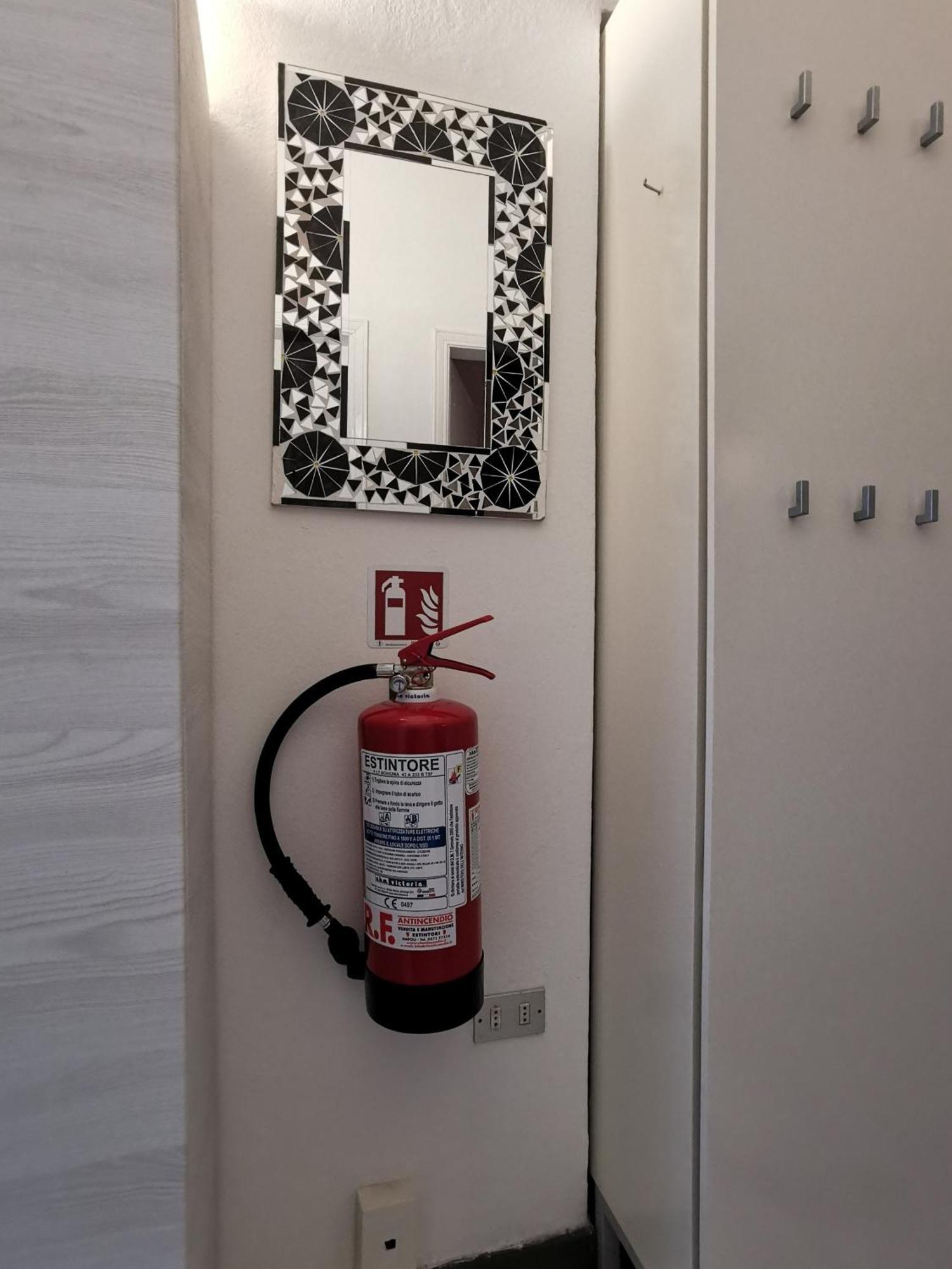 Verité Empoli Esterno foto